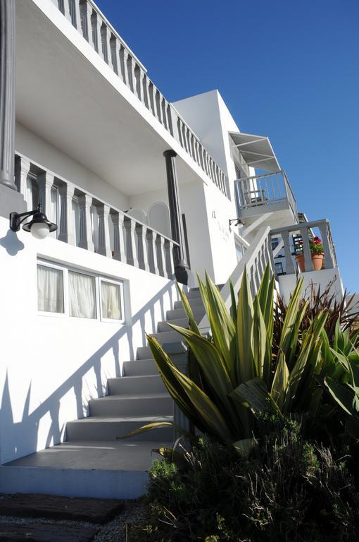The Bay Lodge Gansbaai Exterior foto